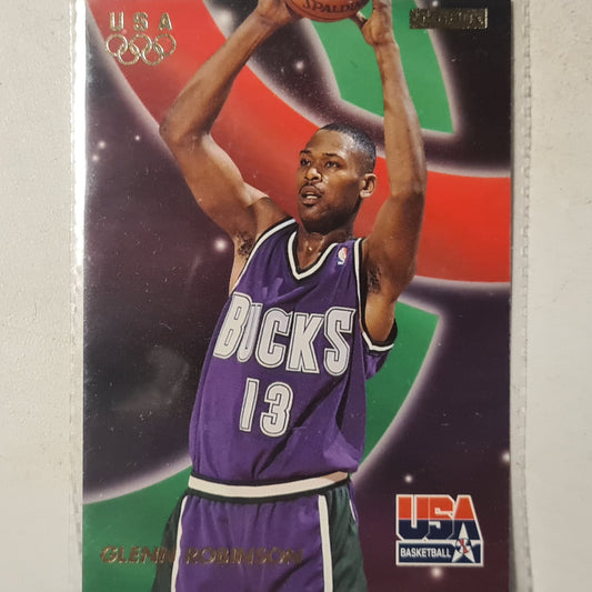 Glenn Robinson Skybox USA #49 NBA Basketball Milwaukee Bucks very good sleeved