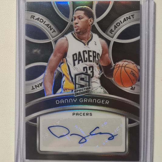 Danny Granger 2023-24 Panini Spectra radiant autograph auto Prizm 66/99 RS-DGG NBA Basketball Indiana pacers mint Sleeved