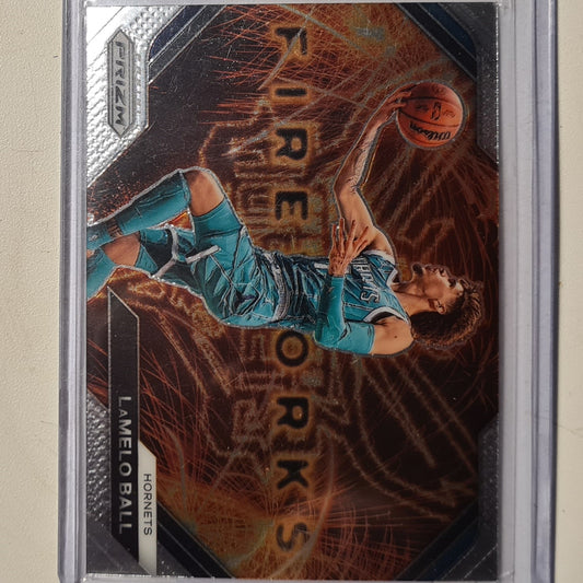 Lamelo Ball 2023-24 Panini Prizm Fireworks #12 NBA Basketball Charlotte Hornets ex-mint sleeved
