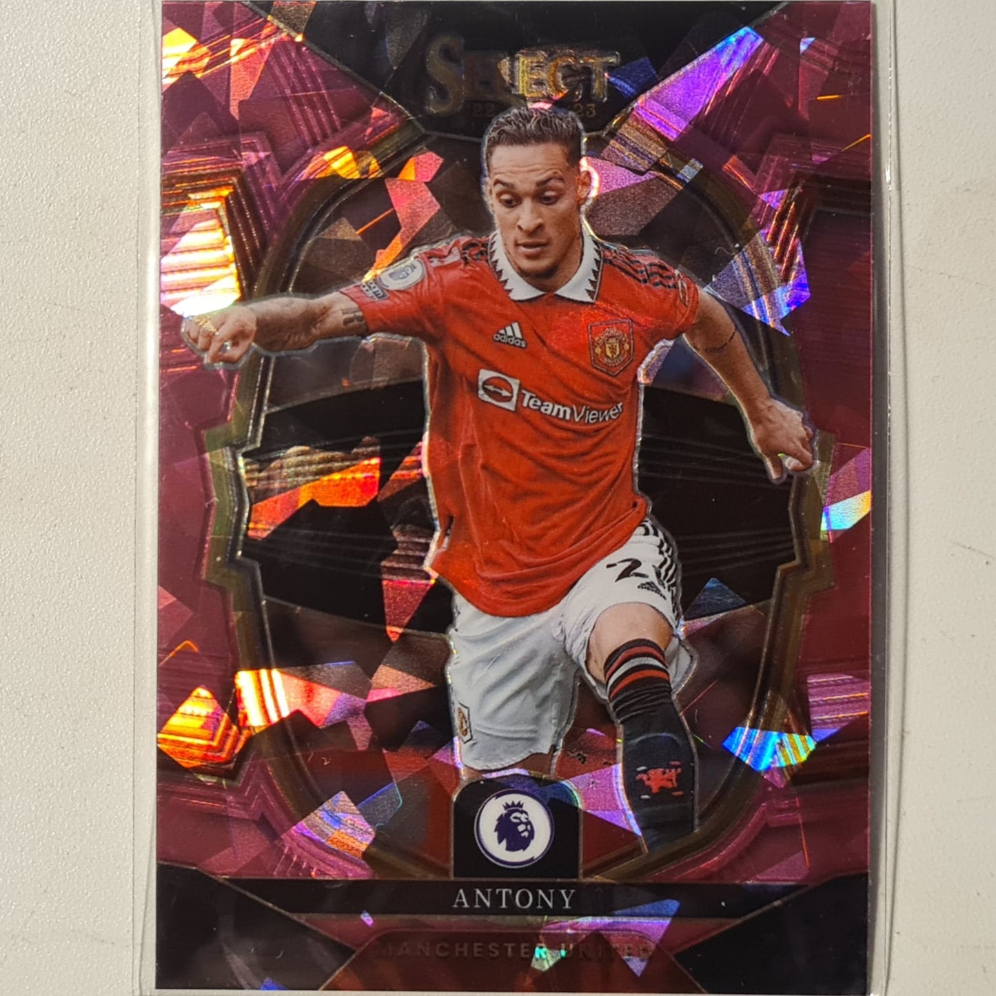 Antony 2022-23 Panini select premier league pink cracked ice #68 Football Manchester United mint sleeved