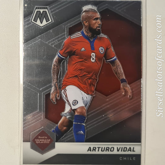 Arturo Vidal 2021-22 Panini Mosaic FIFA road to world cup #165 Soccer Chile EX- Mint Sleeved