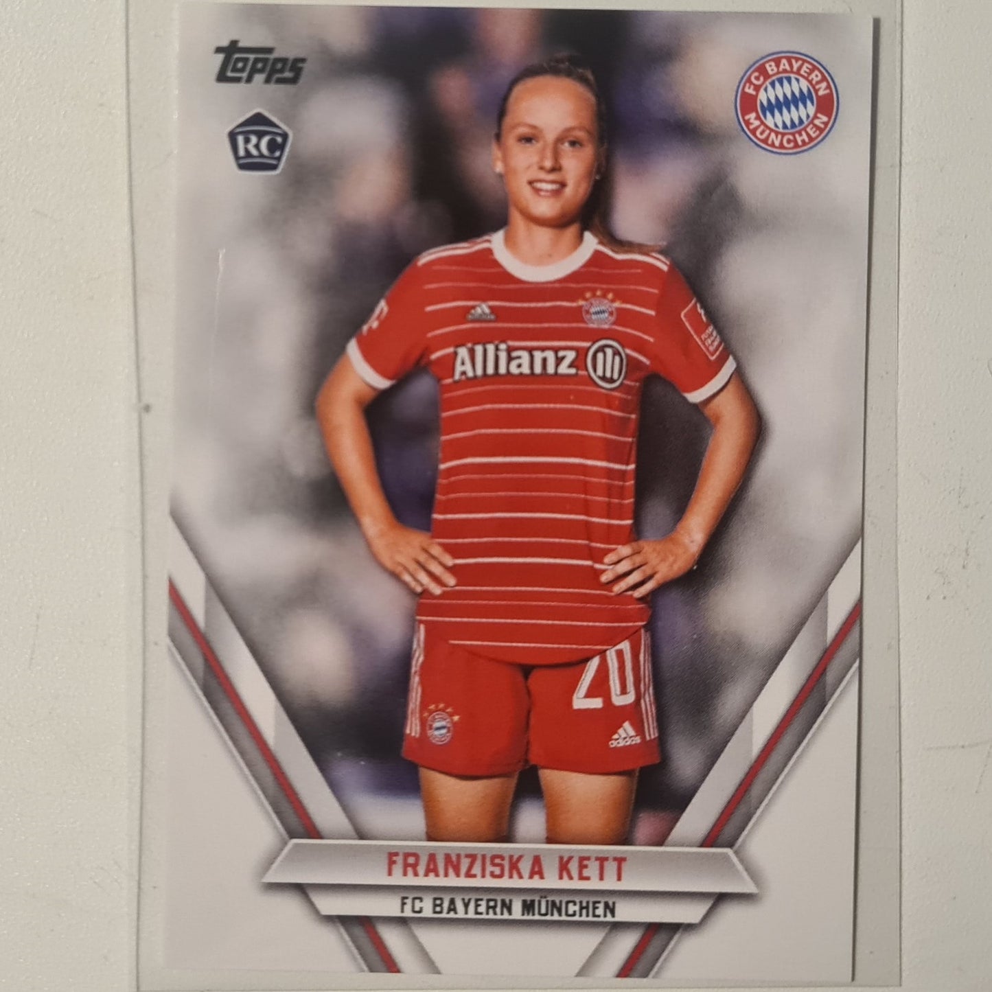 Franziska Kett 2023 Topps Bundesliga ( German issue) FCB-SZ Soccer Football Bayern Munich mint Sleeved
