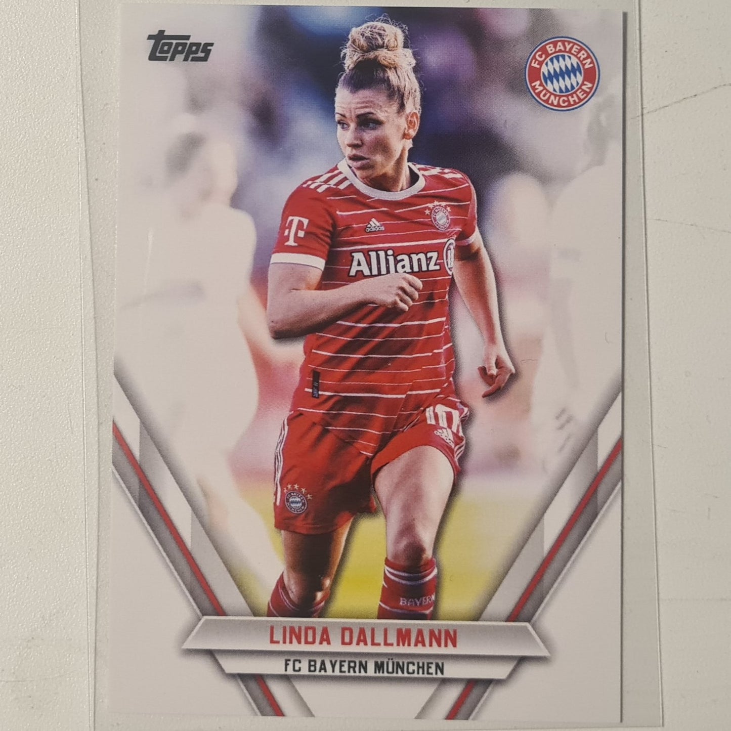 Linda Dallmann 2023 Topps Bundesliga ( German issue) FCB-LD Soccer Football Bayern Munich mint Sleeved