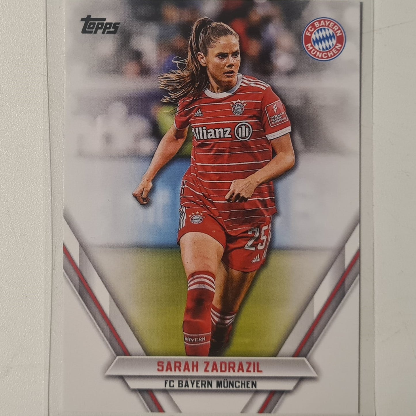 Sarah Zadrazil 2023 Topps Bundesliga ( German issue) FCB-FK Soccer Football Bayern Munich mint Sleeved