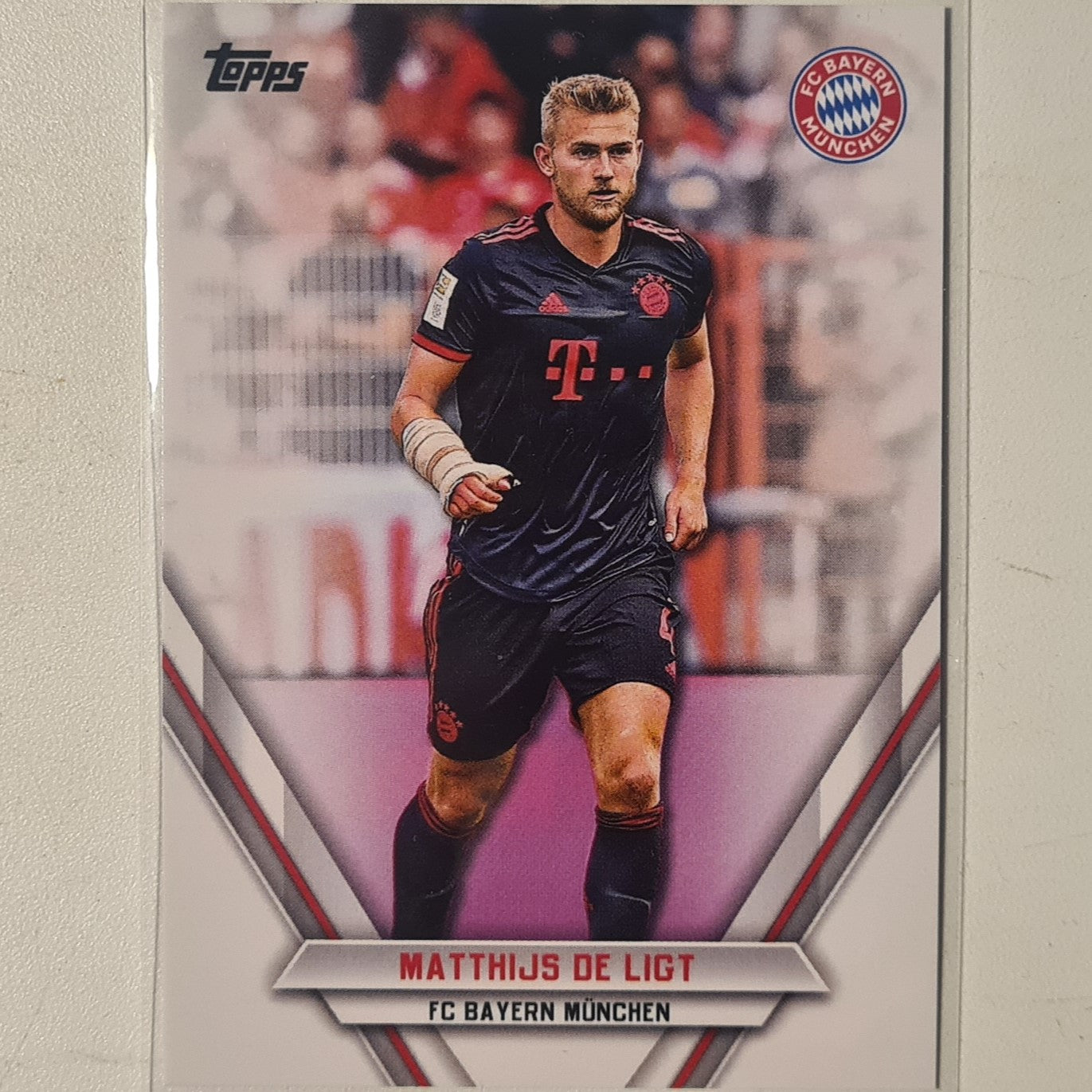 Matthijs De Ligt 2023 Topps Bundesliga ( German issue) FCB-MD Soccer Football Bayern Munich mint Sleeved