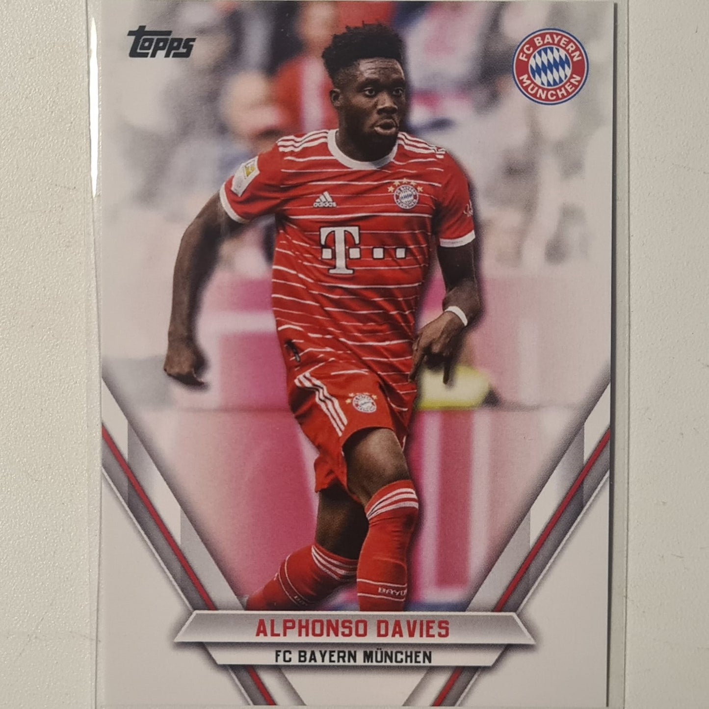 Alphonso Davis 2023 Topps Bundesliga ( German issue) FCB-AD Soccer Football Bayern Munich mint Sleeved