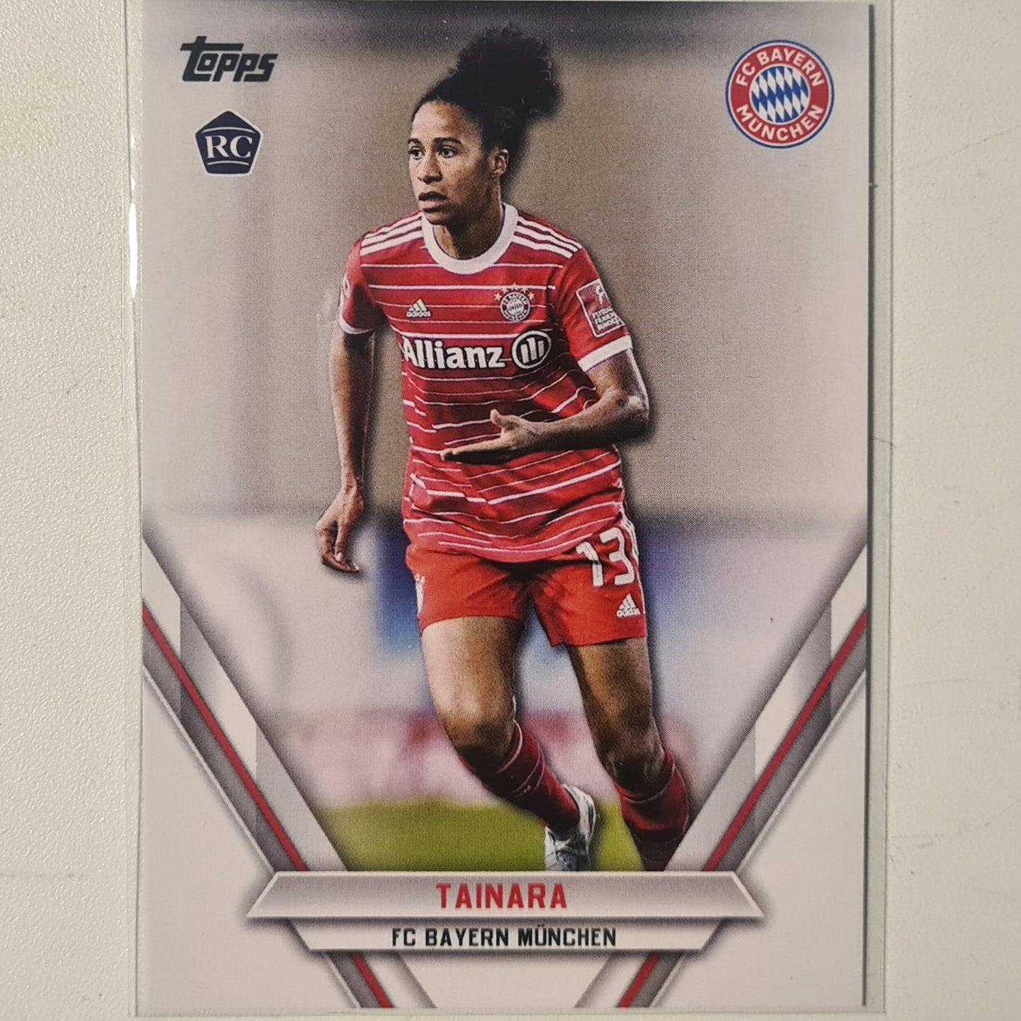Tainara Abwehr 2023 Topps Bundesliga ( German issue) Rookie RC FCB-TA Soccer Football Bayern Munich mint Sleeved