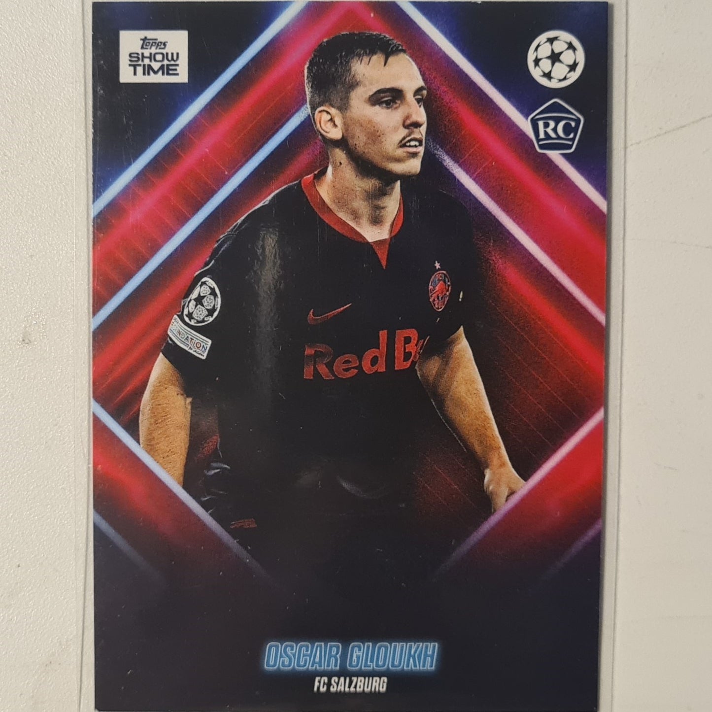 Oscar Gloukh 2024 Topps show time champions league Rookie RC Football Salzburg Ex-Mint Sleeved