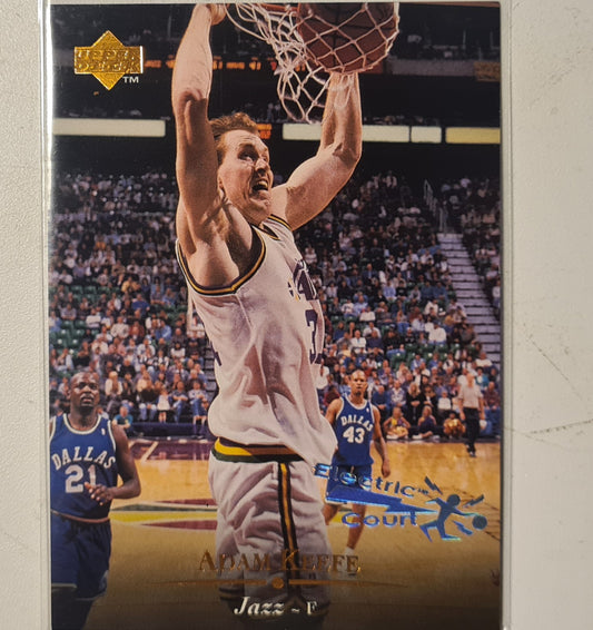 Adam Keefe 1995 Upper-Deck electric court variant #108 NBA Basketball Utah Jazz excellent sleeved