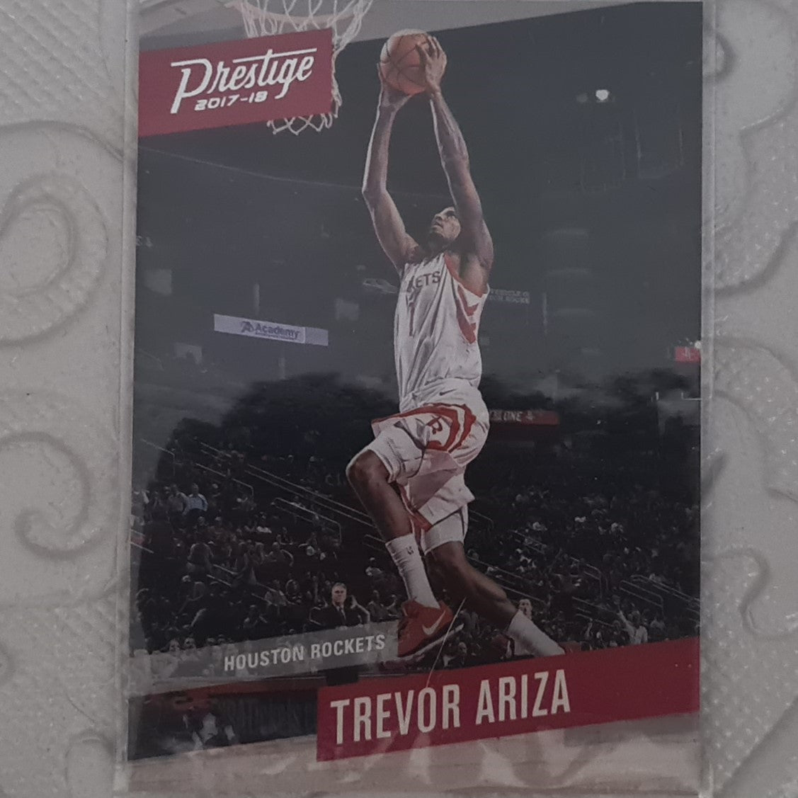 Trevor Ariza 2017-18 Panini NBA Hoops #119 NBA Basketball Houston Rockets Excellent sleeved