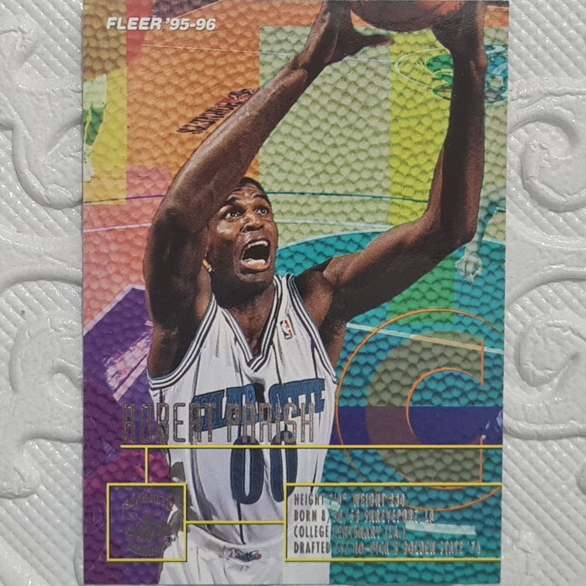 Robert Parish 1995 Fleer 95-96 #20 NBA Basketball Charlotte Hornets Excellent sleeved