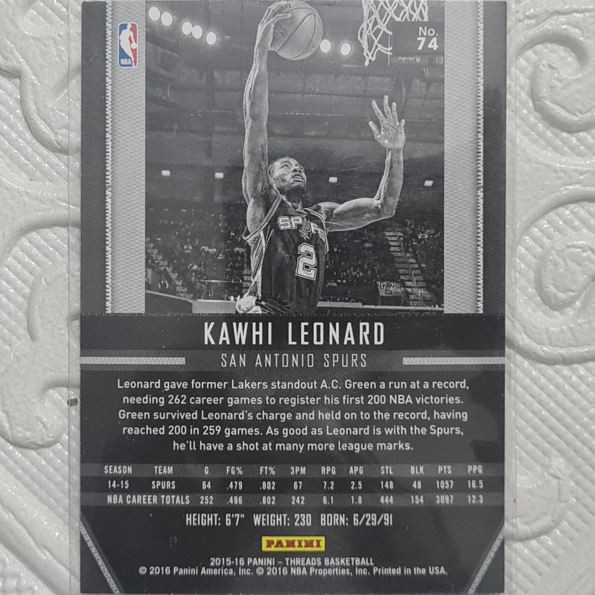 Kawhi Leonard 2015-16 Panini Threads #74 NBA Basketball San Antonio Spurs Excellent sleeved