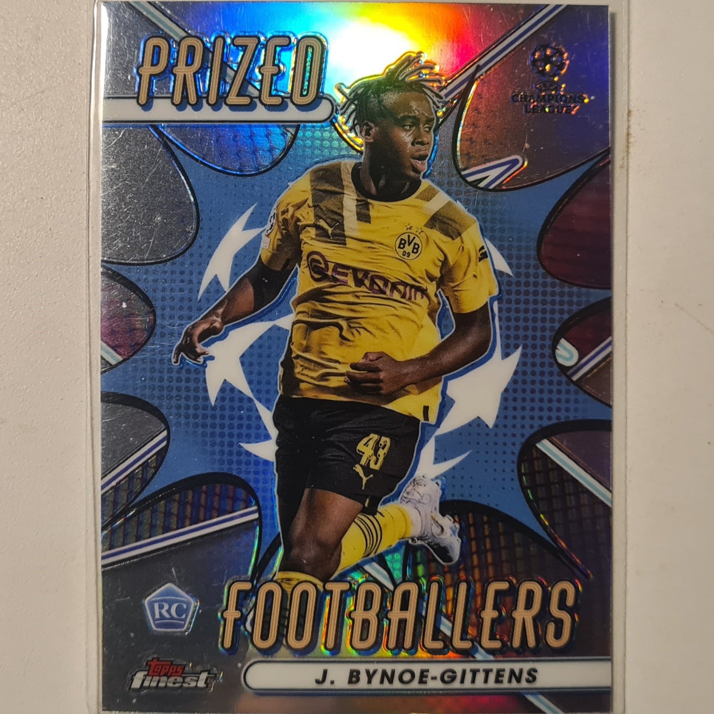 J Bynoe-Gittens 2023 Topps Finest champions league prized footballers prizm rookie RC PF-4 Borussia Dortmund mint