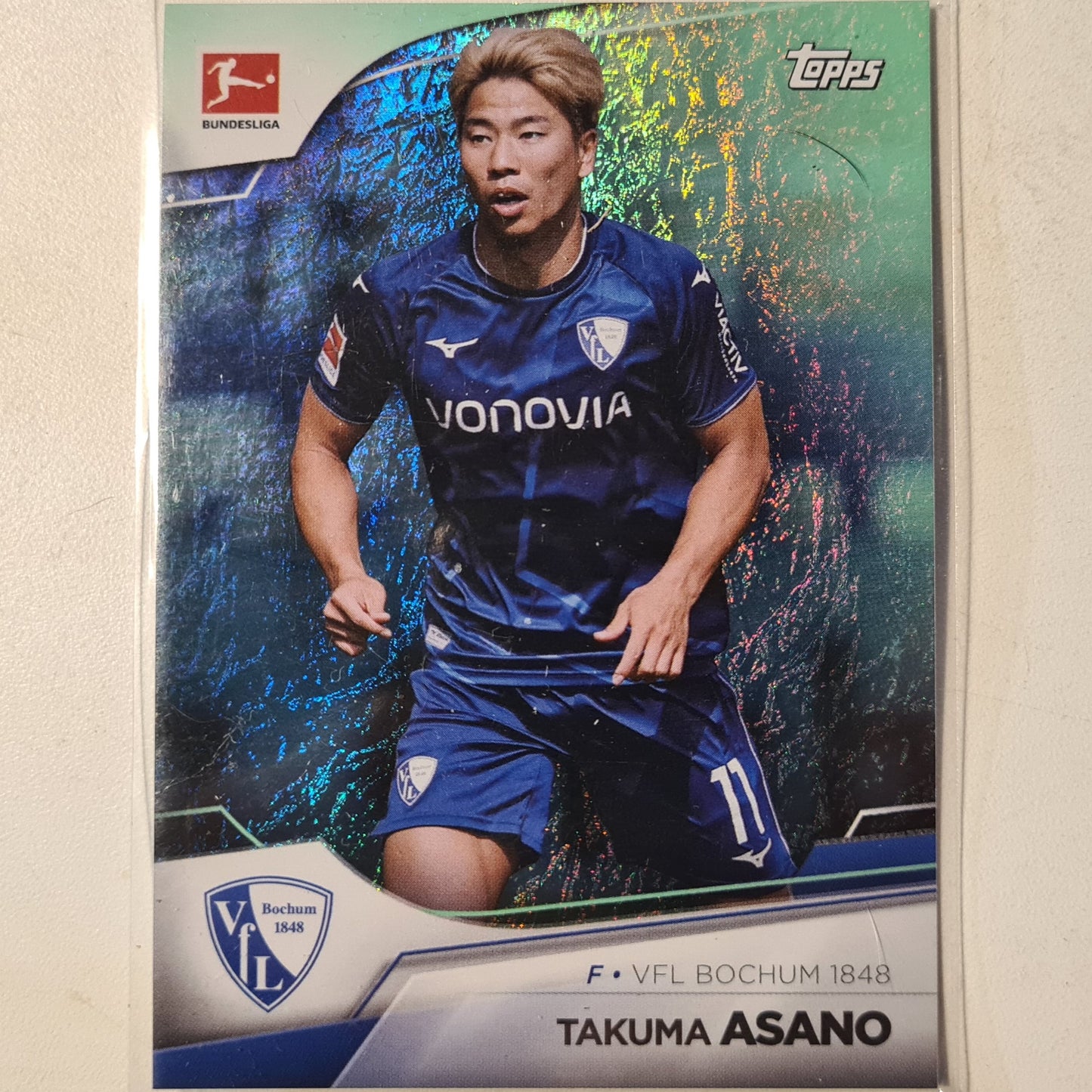 Takuma Asano 2023 Topps Bundesliga holo #30 Football Bochum mint sleeved