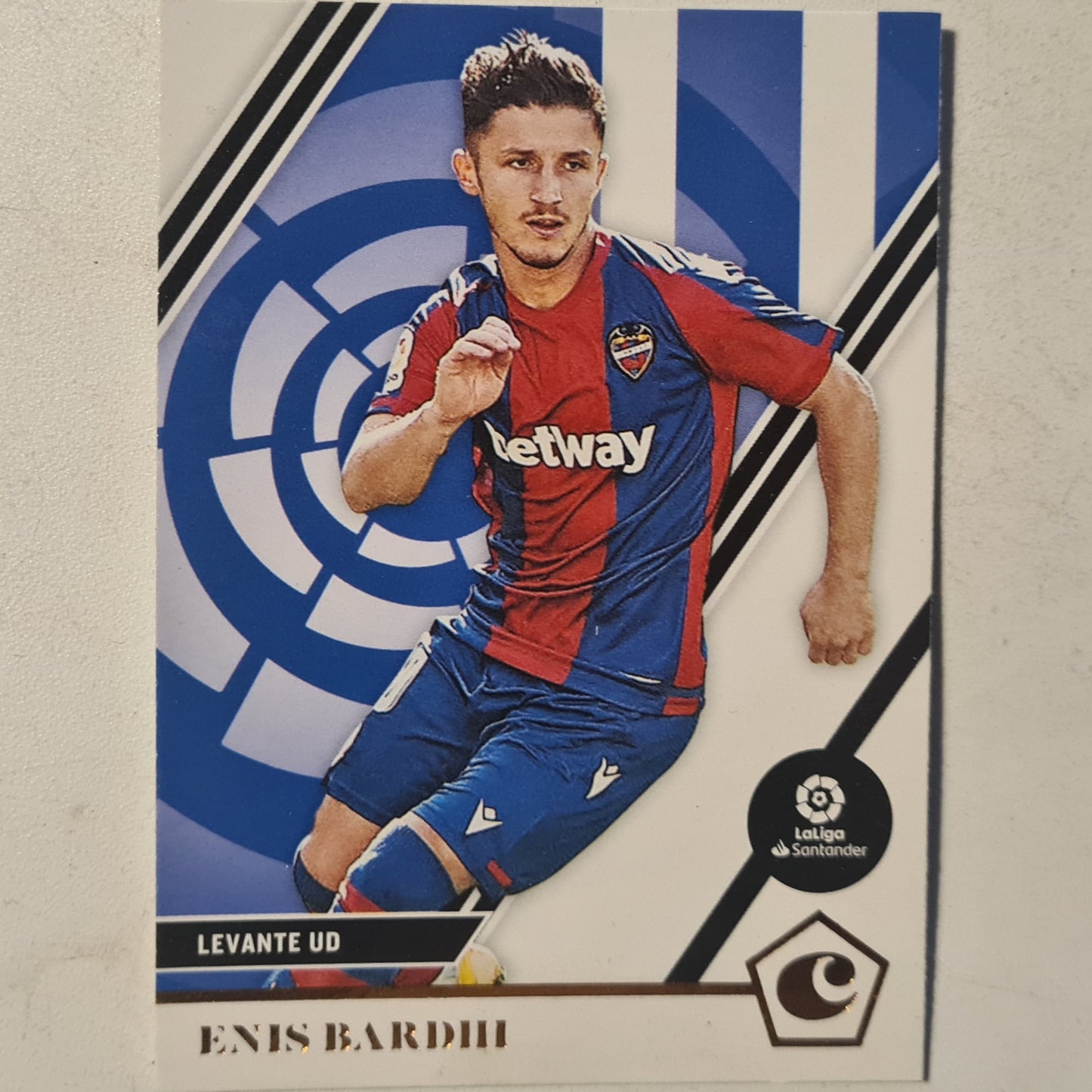 Enis Bardhi 2020-21 Panini Chronicles Soccer la liga #8 football Levante ex-mint  sleeved