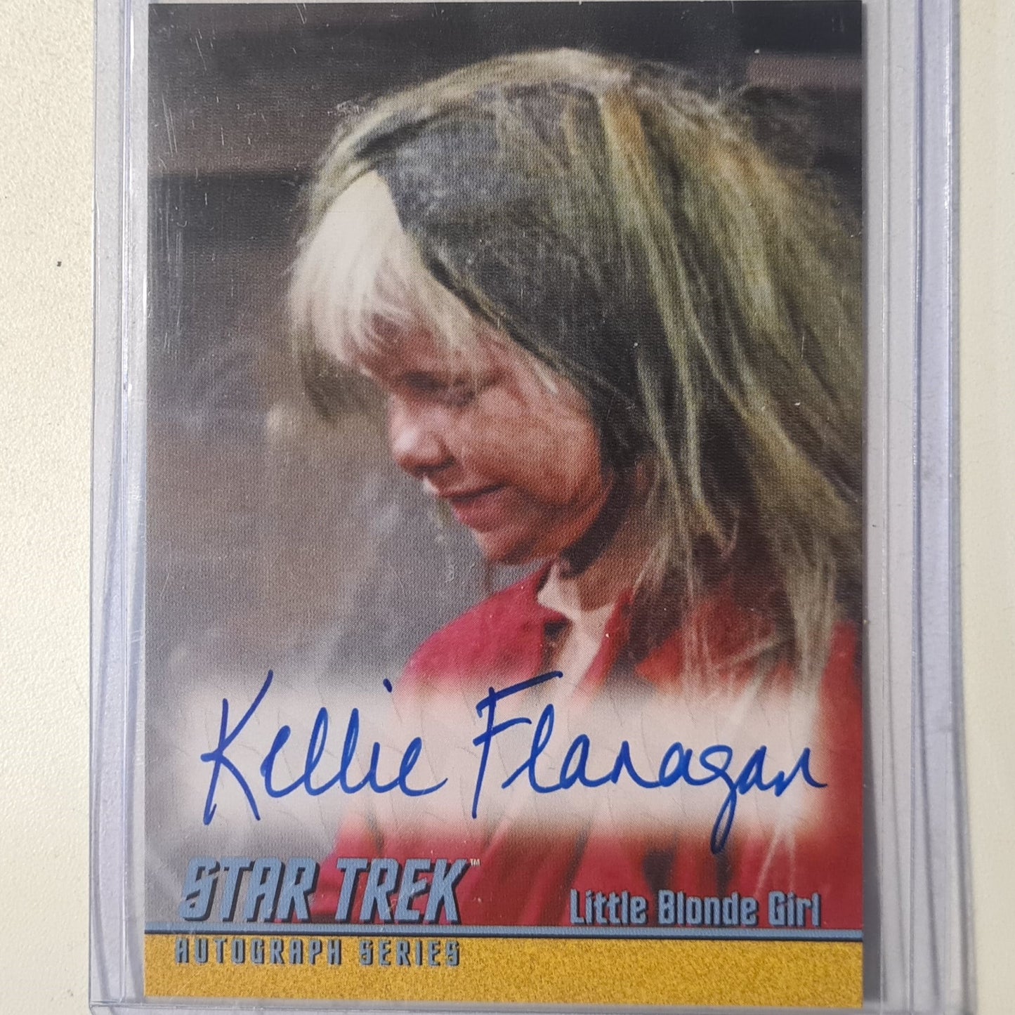 Star Trek Autograph Series 2015 Rittenhouse Kellie Flanagan as little blonde girl Autograph A291 mint sleeved