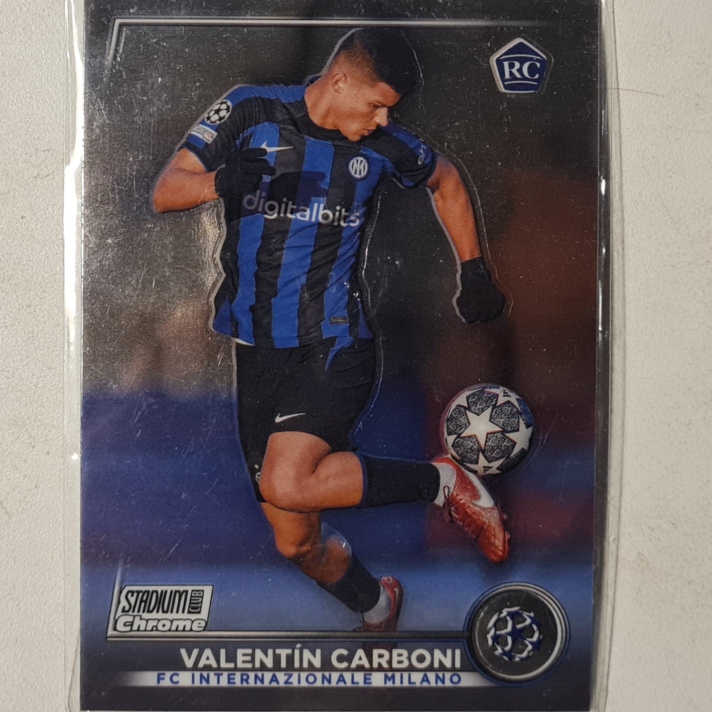 Valentin Carboni 2023 Topps Stadium Club Champions League Rookie RC #45 Football Inter Milan ex-mint sleeved