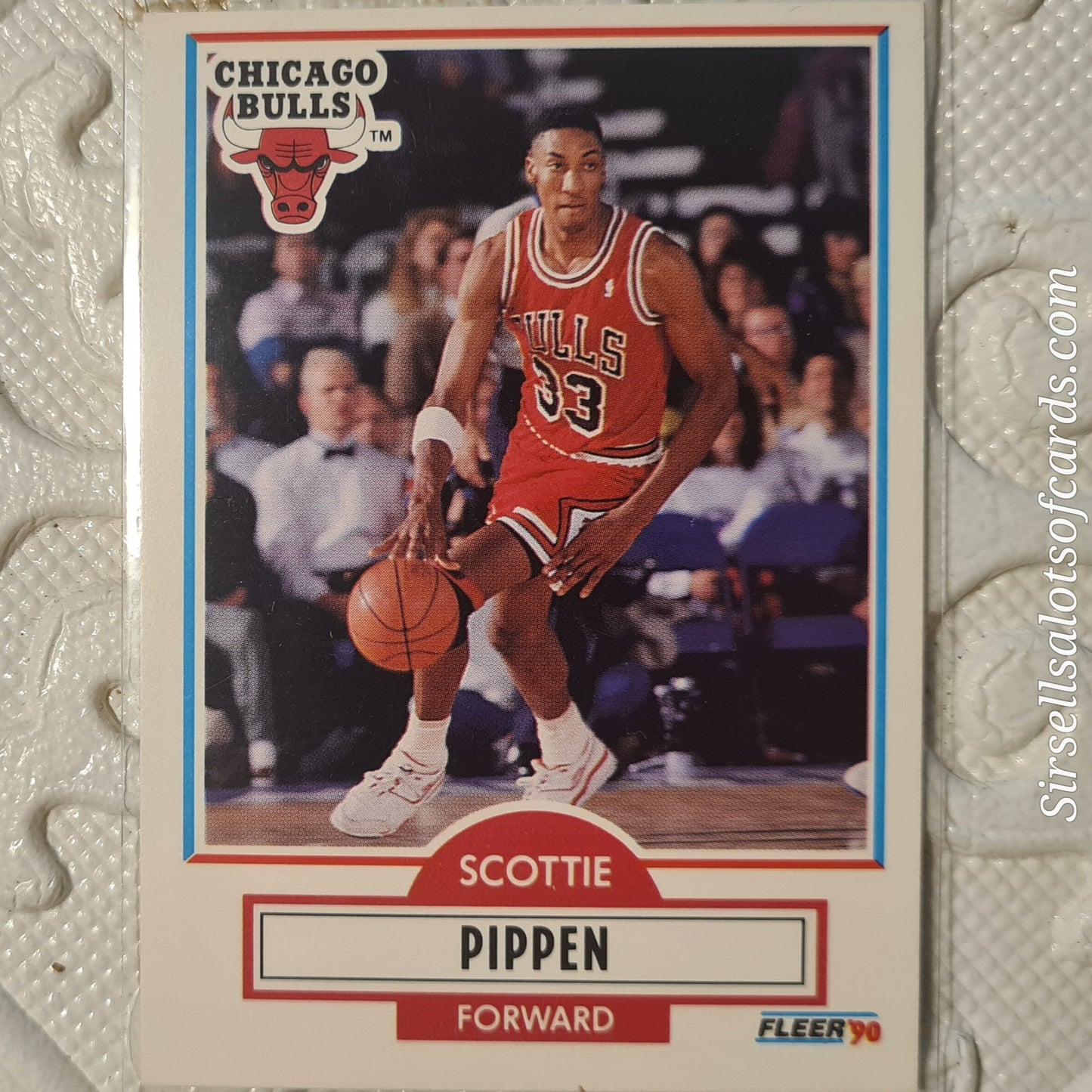 Scottie Pippen Fleer 90 1990-91 #30 NBA Basketball Chicago Bulls ex-mint sleeved