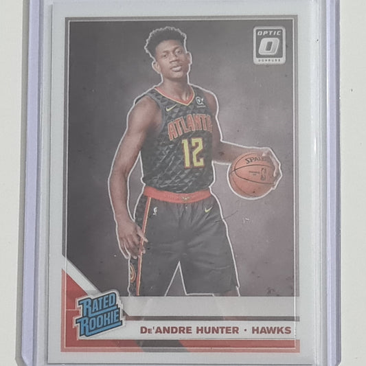 De'Andre Hunter 2019-20 Panini Donruss Rated rookie RC #198 NBA Basketball Atlanta Hawks sleeved