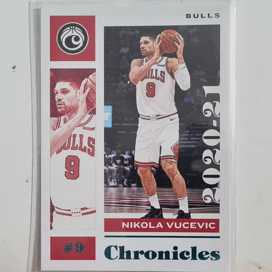 Nikola Vucevic 2020-21 Panini Chronicles teal variant  #25 NBA Basketball Chicago Bulls Excellent Sleeved
