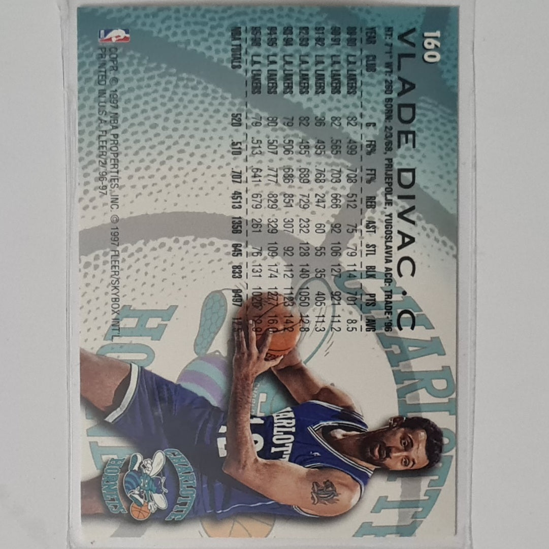 Vlade Divac 1997 Fleer 96-97 #160 NBA Basketball Charlotte Hornets excellent sleeved