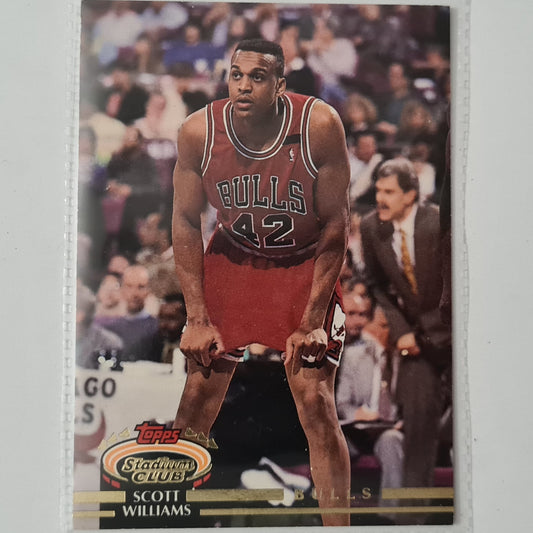 Scott Williams 1992 Topps Stadium Club #67 NBA Basketball Chicago Bulls vg-ex Sleeved