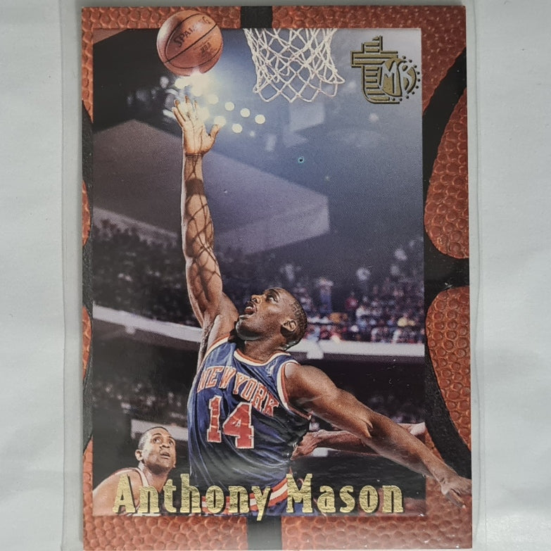 Anthony Mason 1995 Topps embossed #64 NBA Basketball New York Knicks Excellent sleeved