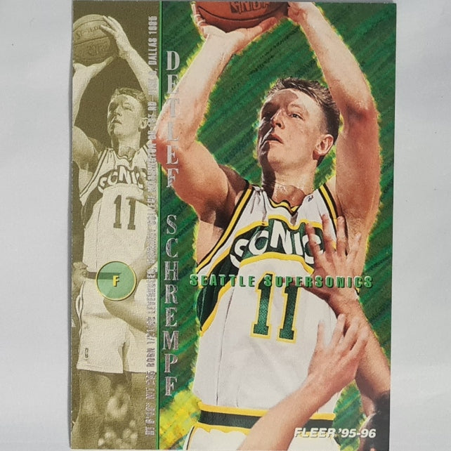 Detlef Schrempf 1995 Fleer 95-96 #135 NBA Basketball Seattle Supersonics excellent Sleeved