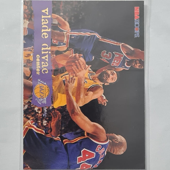 Vlade Divac 1995 Skybox NBA Hoops #79 NBA Basketball LA Lakers Excellent Sleeved