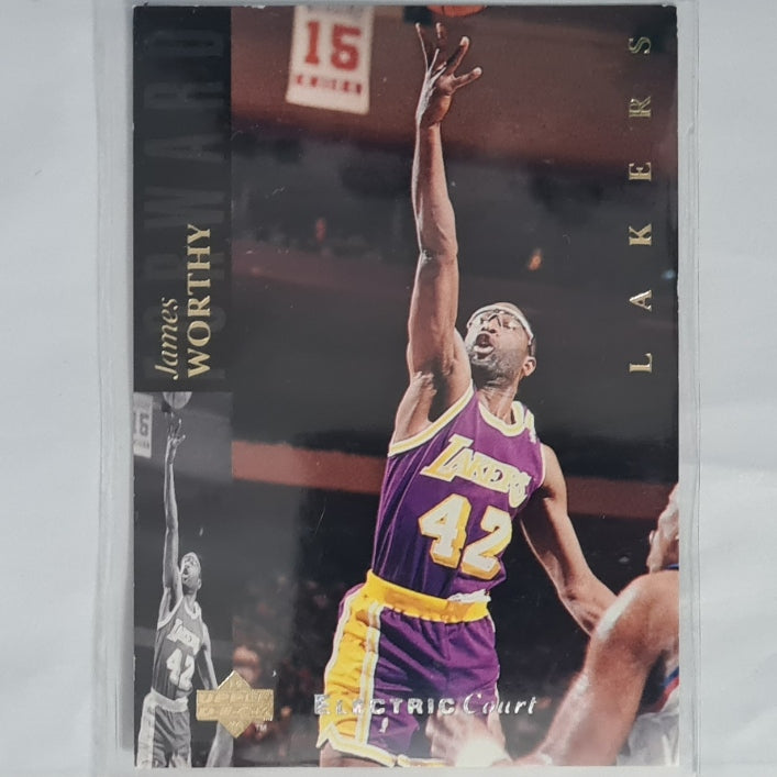 James Worthy 1994 Upper-Deck  electric court #42 NBA Basketball LA Lakers Good Sleeved