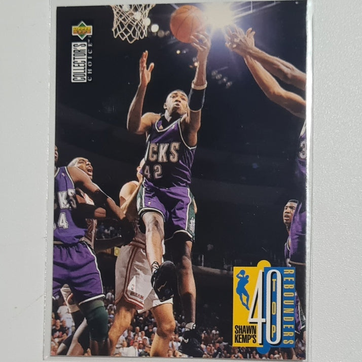 Vin Baker 1995 Upper Deck top 40 rebounders #196 NBA Basketball Milwaukee Bucks excellent Sleeved