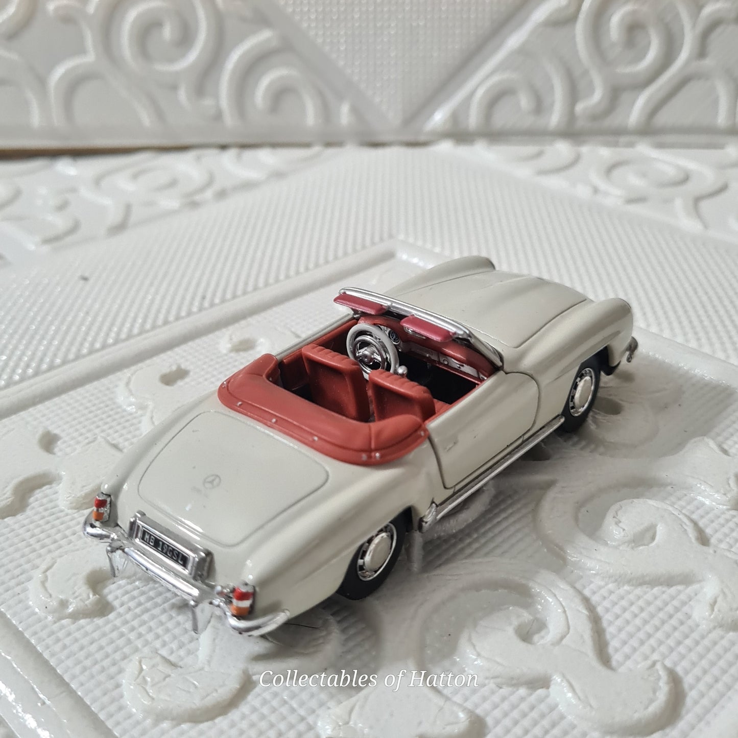 Schuco 1:43 Mercedes-Benz 190sl roadster cabriolet white loose excellent