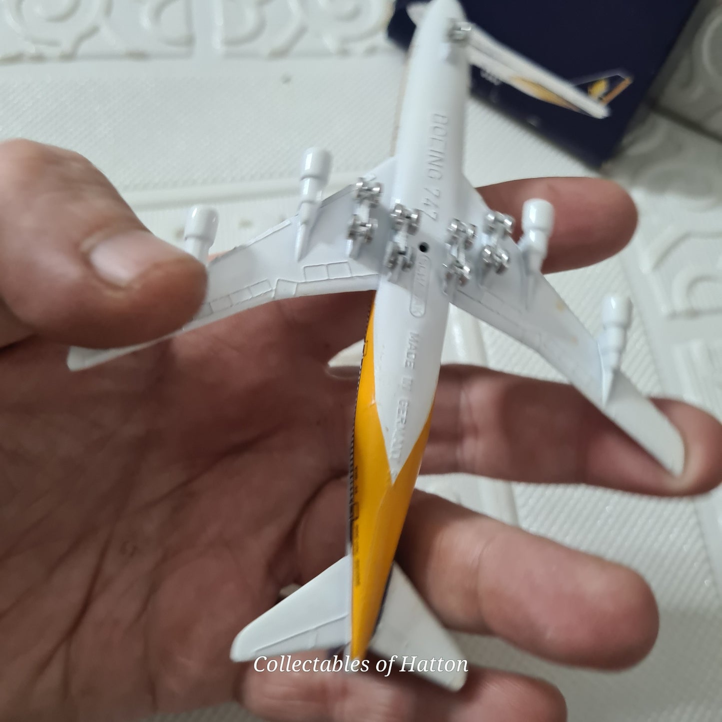 Schabak 1:600 Singapore Airlines Boeing 747-300 diecast plane boxed made in Germany