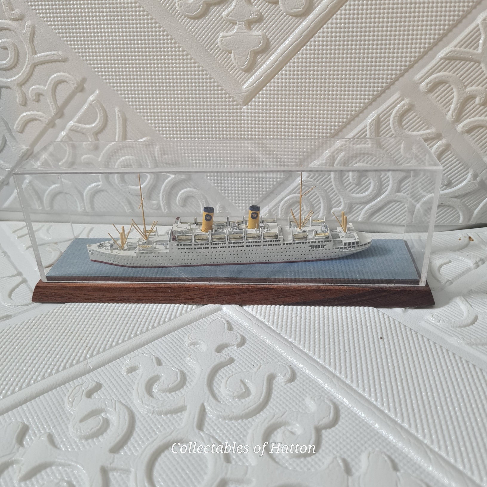 albatros waterline kungsholm model ship