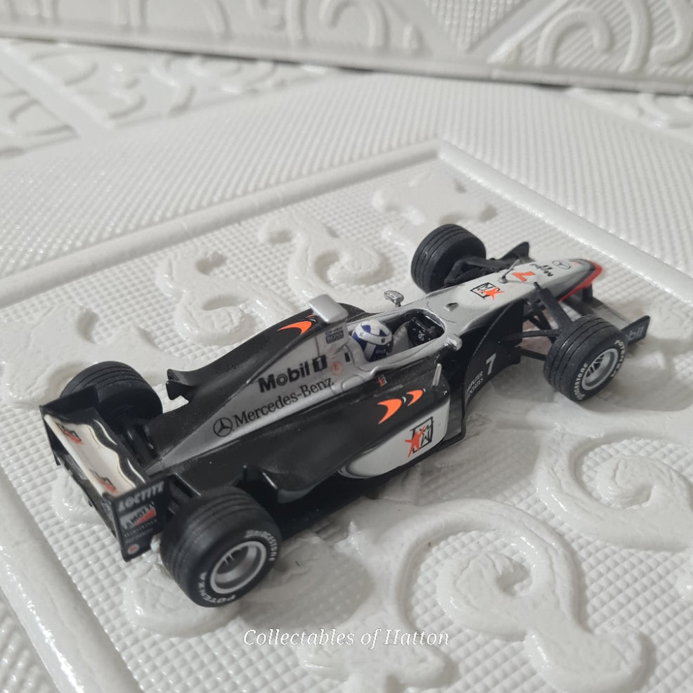 Minichamps 1:43 F1 McLaren Mercedes MP4/13 1998 David Coulthard loose excellent