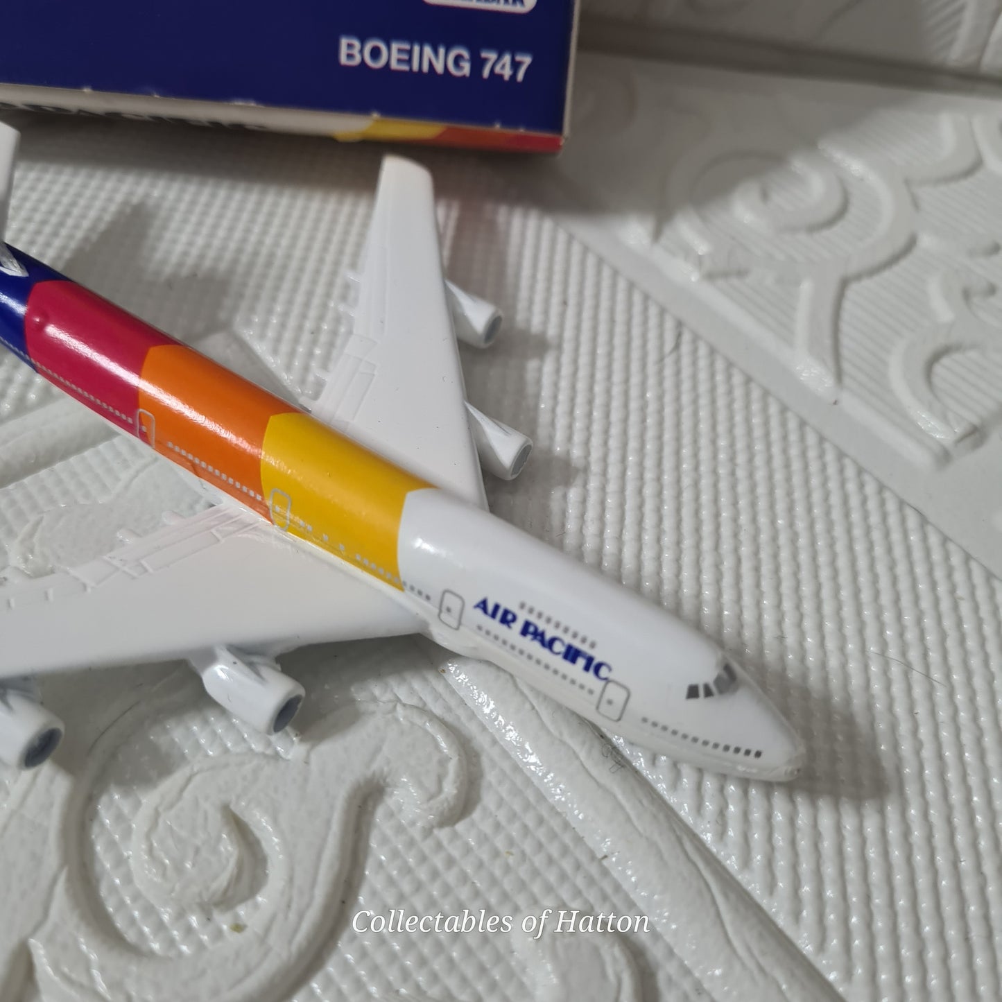 Schabak 1:600 Boeing 747 Air Pacific diecast plane boxed made in Germany good + 901/98