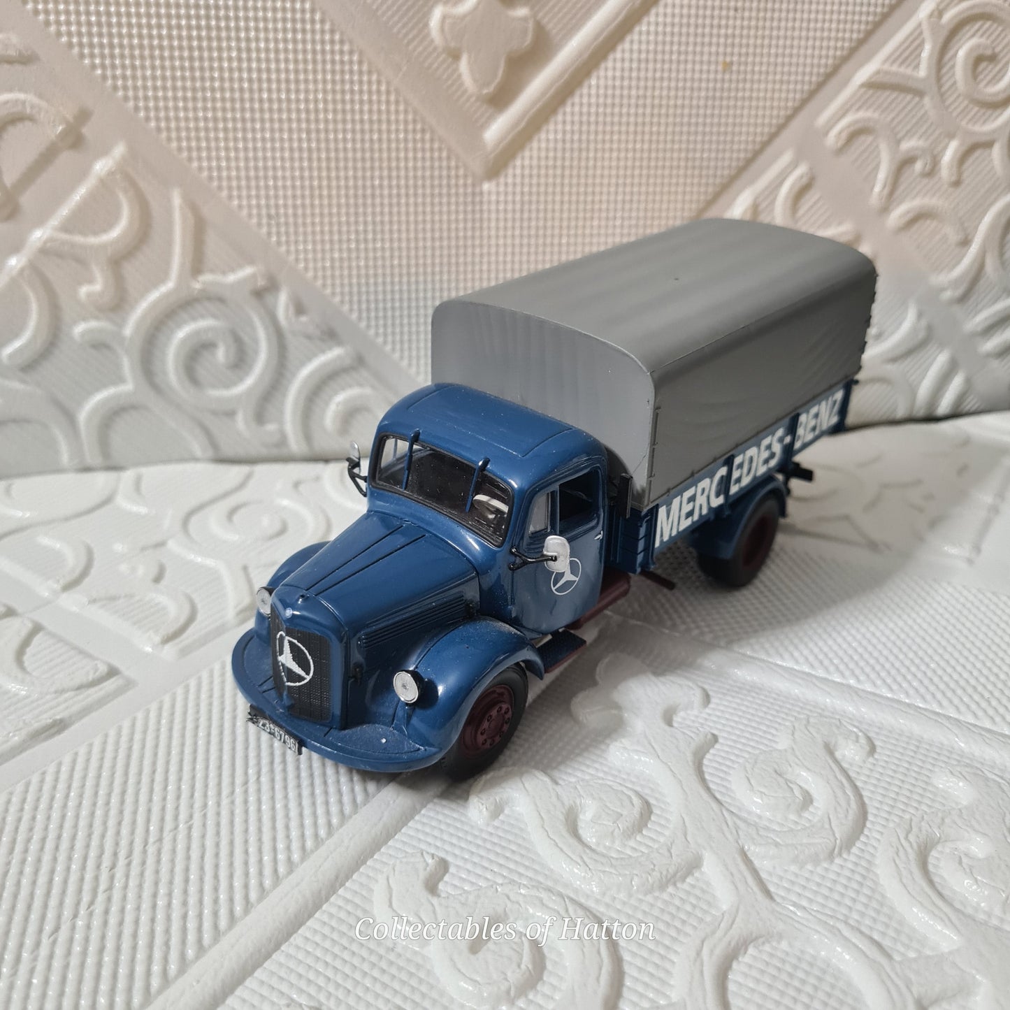 Minichamps Mercedes Benz L 3500  L3500 Canvas back truck  1:43 loose -excellent