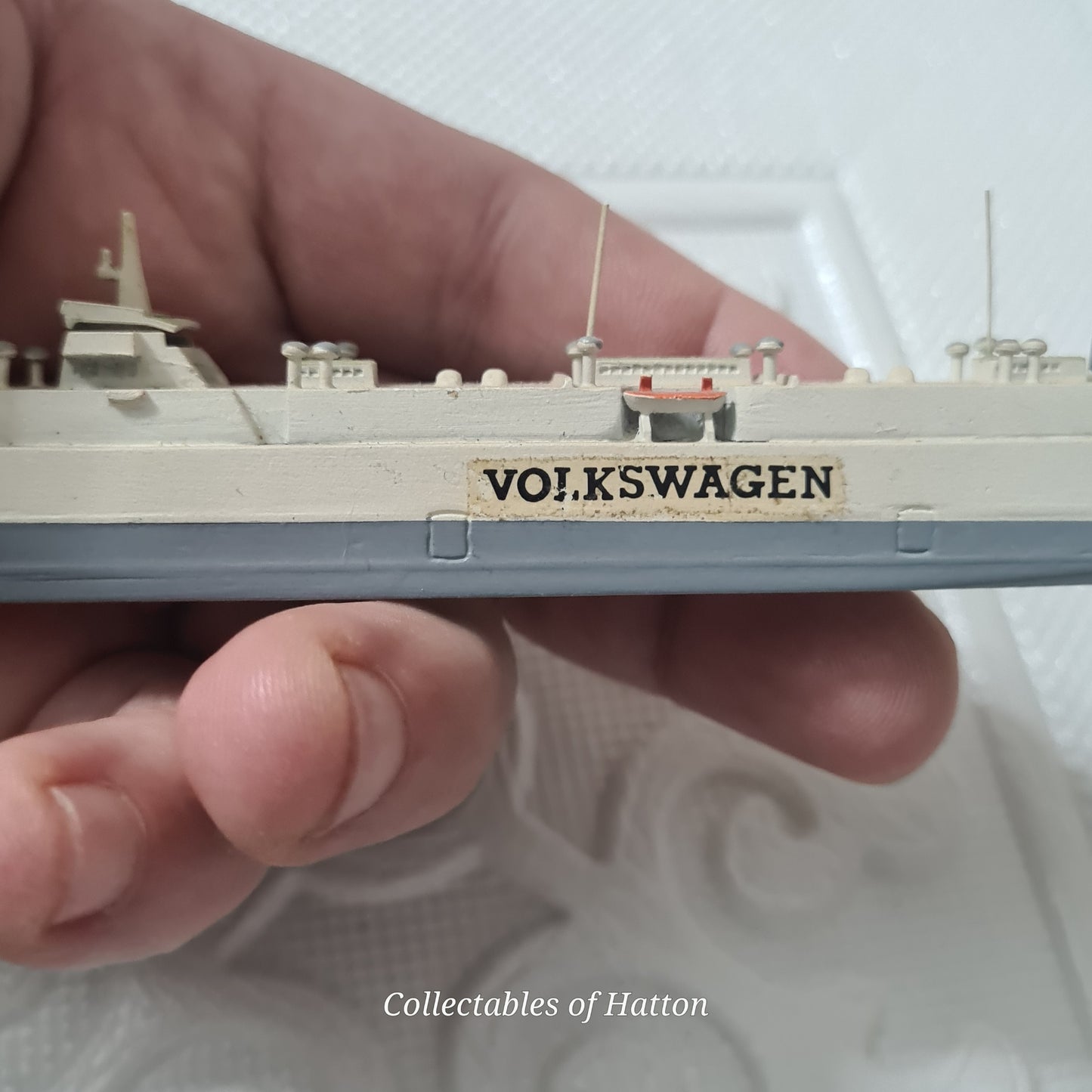 Hansa S203 1:1250 Waterline Divy Oceanic famous Volkswagen car transporter metal model ship loose