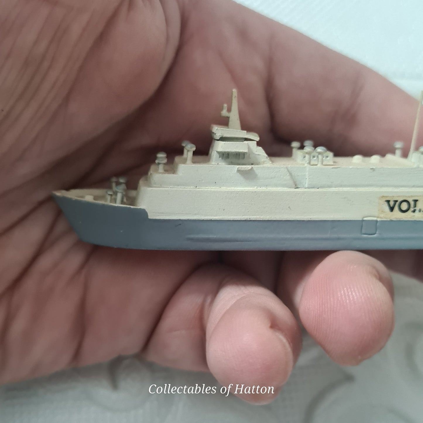 Hansa S203 1:1250 Waterline Divy Oceanic famous Volkswagen car transporter metal model ship loose