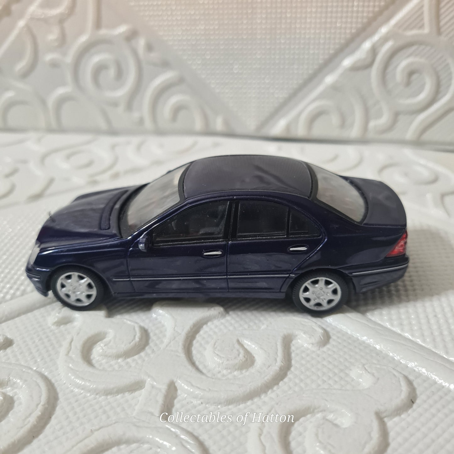 Schuco 1:43 Mercedes C-Class dark blue loose diecast model excellent example