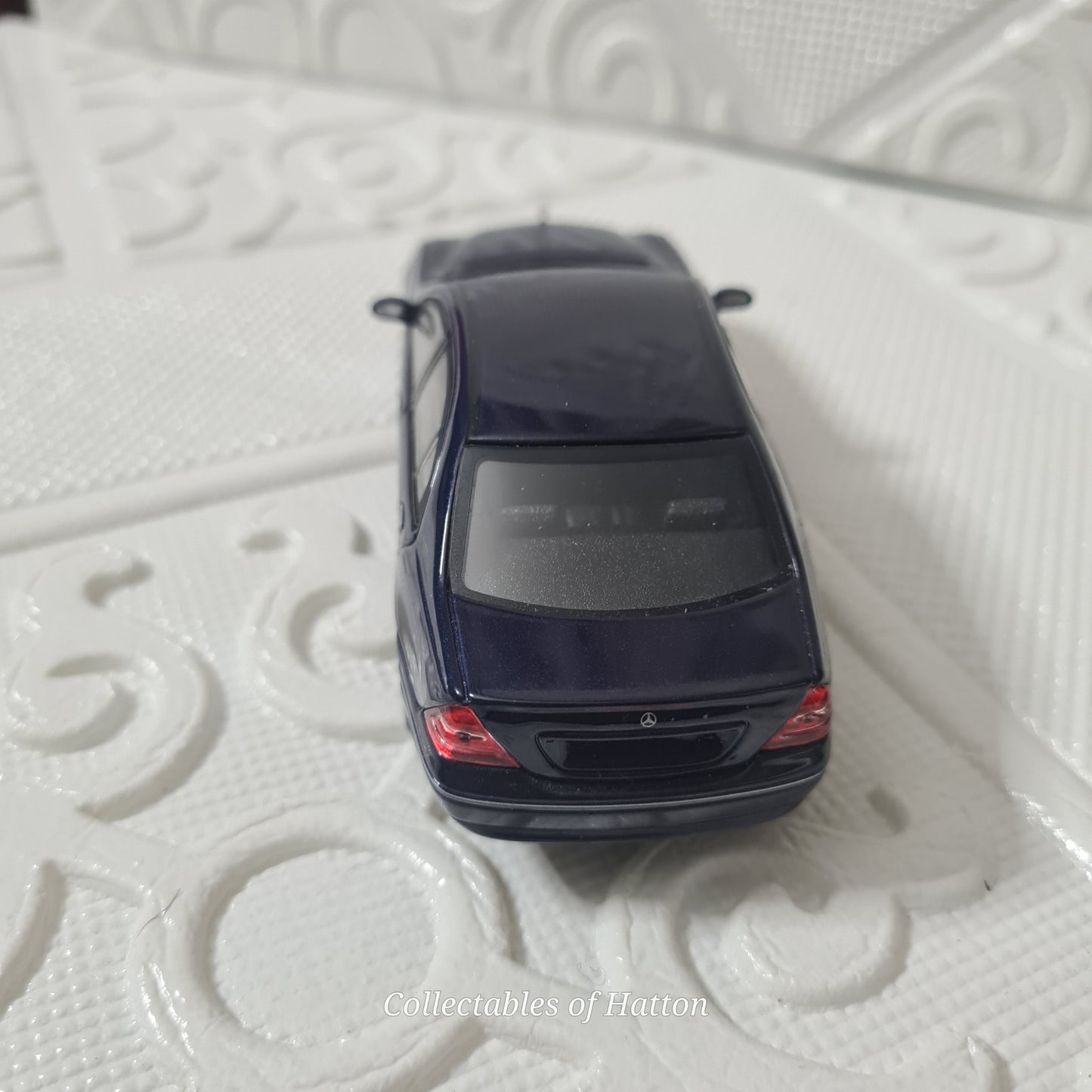 Schuco 1:43 Mercedes C-Class dark blue loose diecast model excellent example