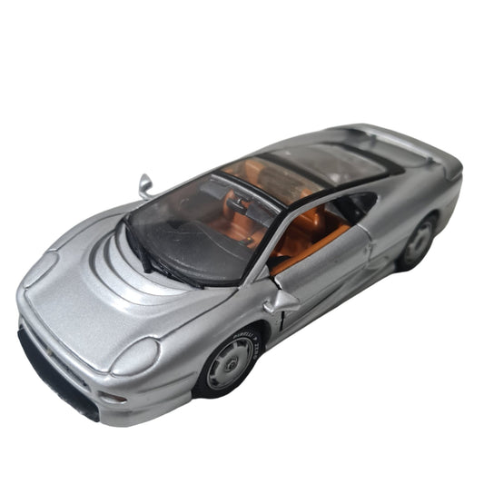 Jaguar XJ220 Production road car model