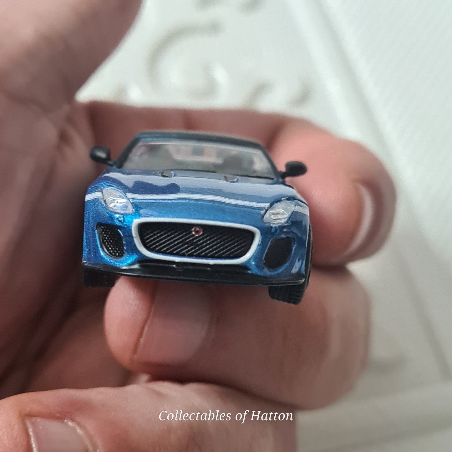 Oxford Diecast 1:76 Jaguar F-Type project met Blue diecast loose excellent