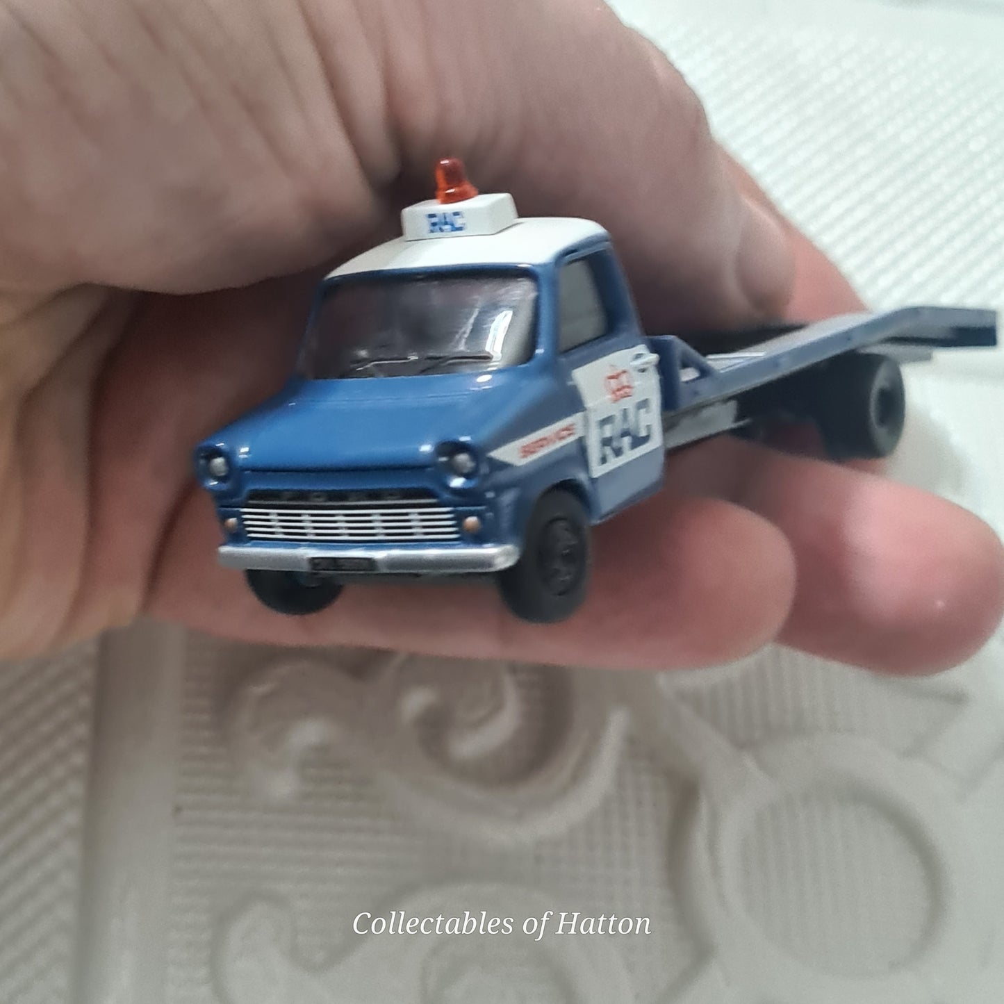 OXFORD DIECAST 1:76 RAC Ford Transit recovery beavertail Lorry 76FTB001  loose excellent