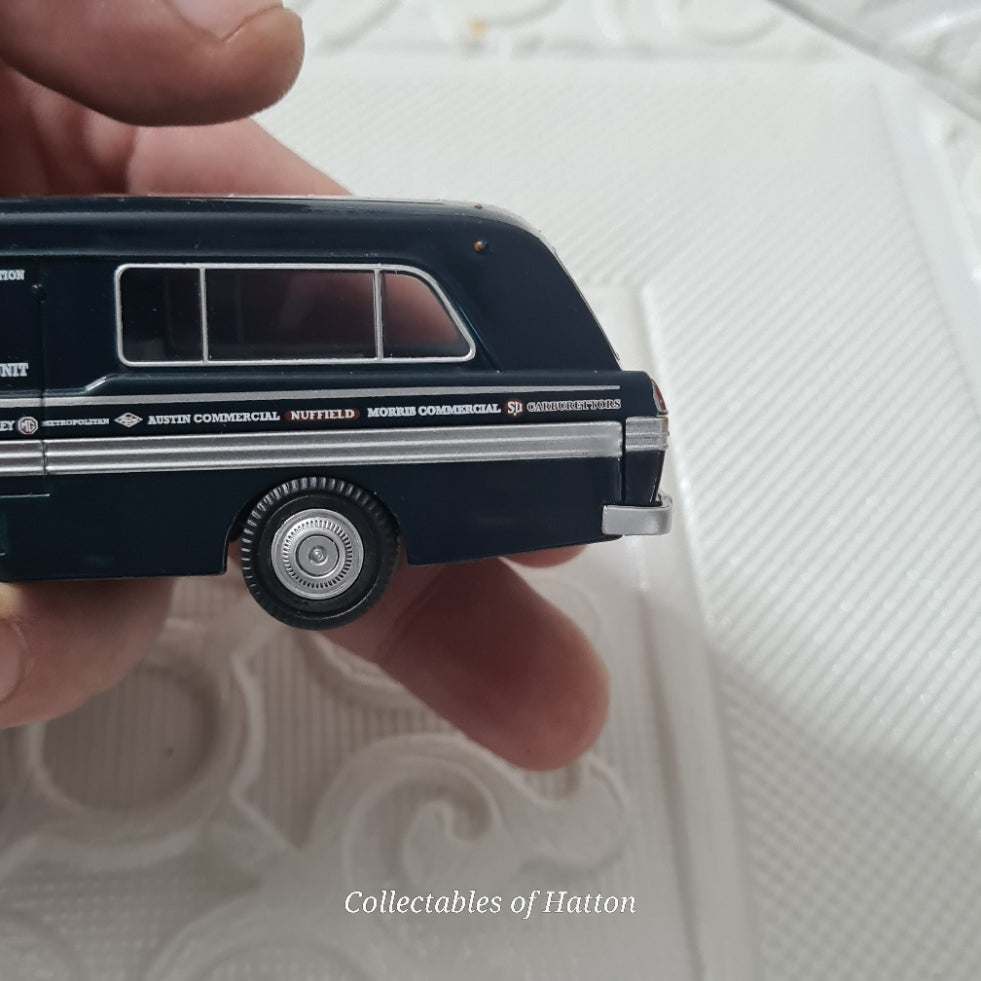 Oxford Diecast 1:76 BMC mobile service training unit vehicle  loose excellent