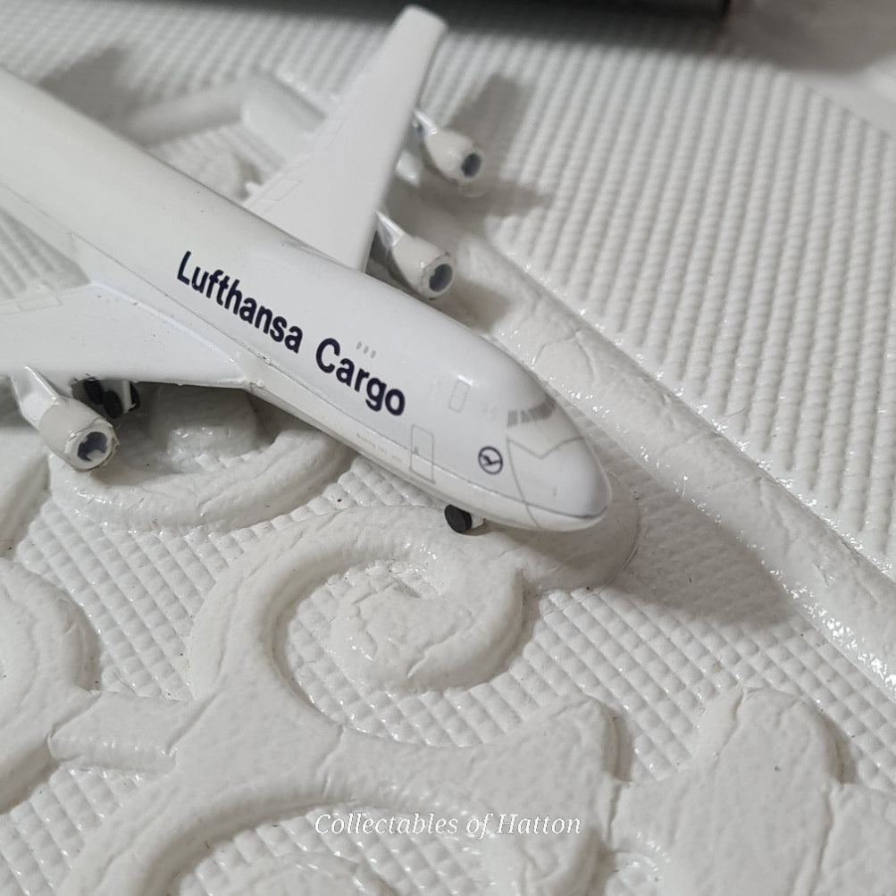 Schabak 1:600 Boeing 747 F Lufthansa Cargo diecast plane boxed made in Germany boxed 901/1C