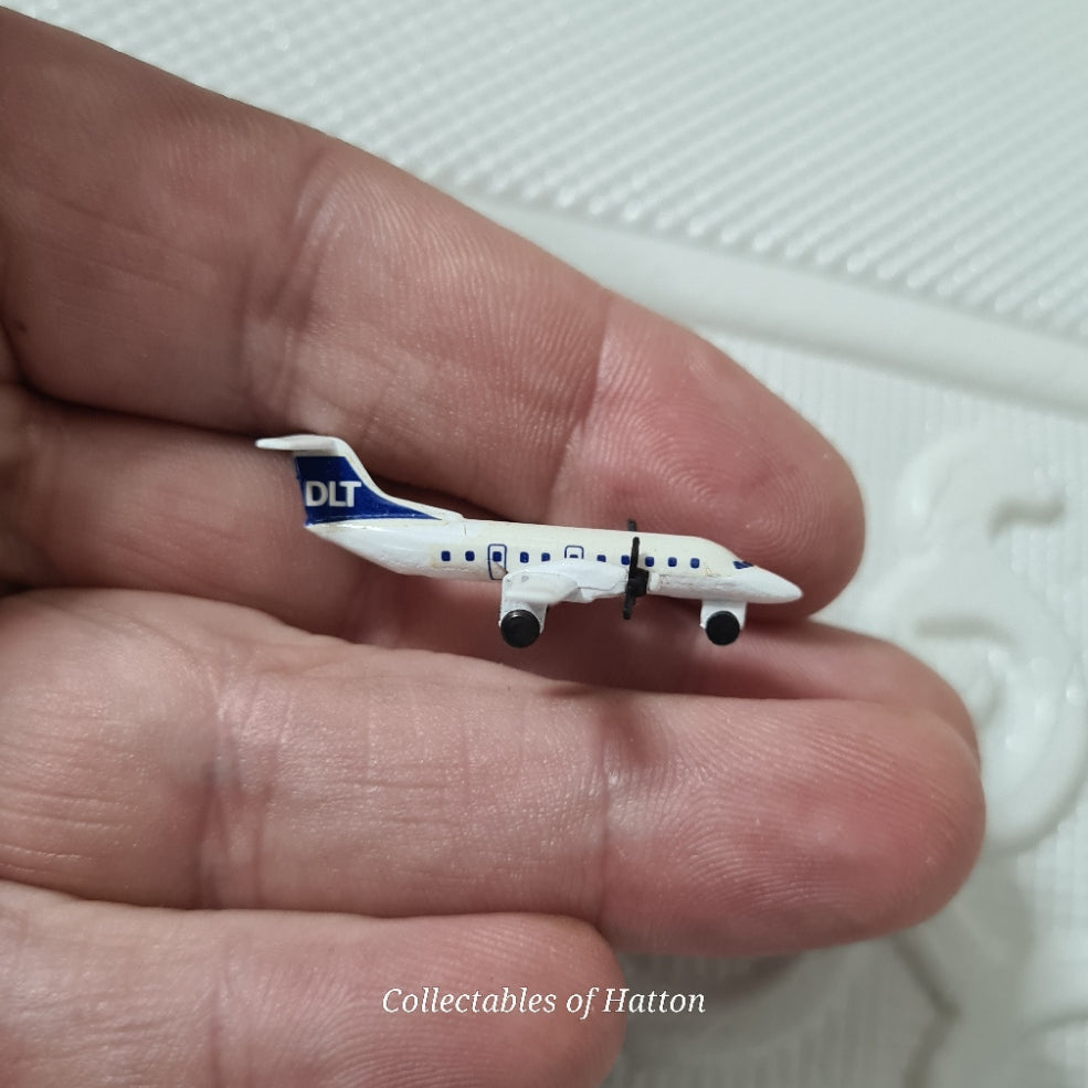 Schabak 1:600 Embraer 120 DLT  Germany diecast plane boxed 937/69