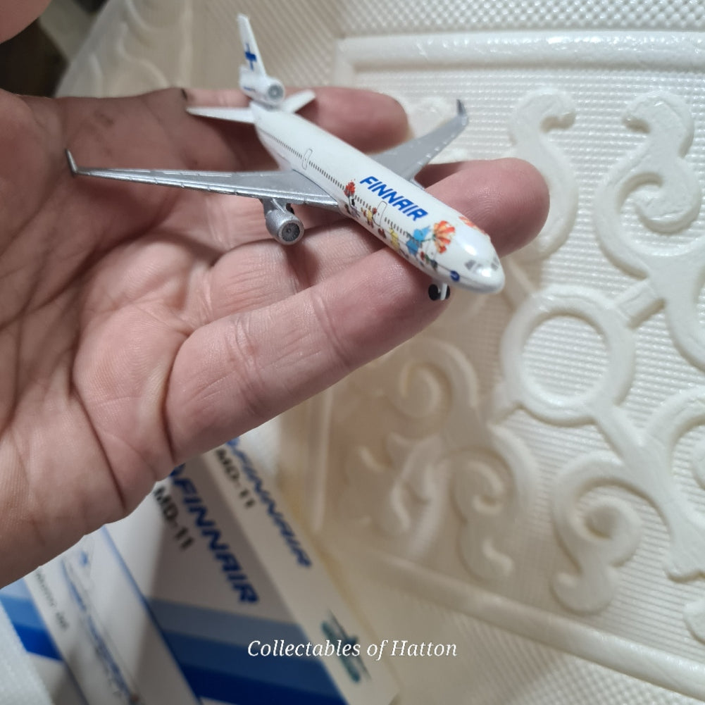 Schabak 1:600 MD-11 Finnair rare Momo moomins livery Germany diecast plane boxed 943/59M