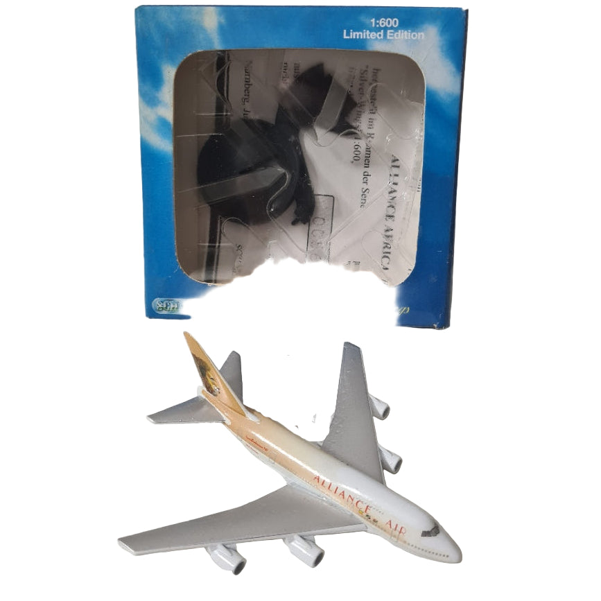 Schabak 1:600 Boeing 747 Alliance Air Silver wings 2000 made Germany diecast plane boxed 2901/2902