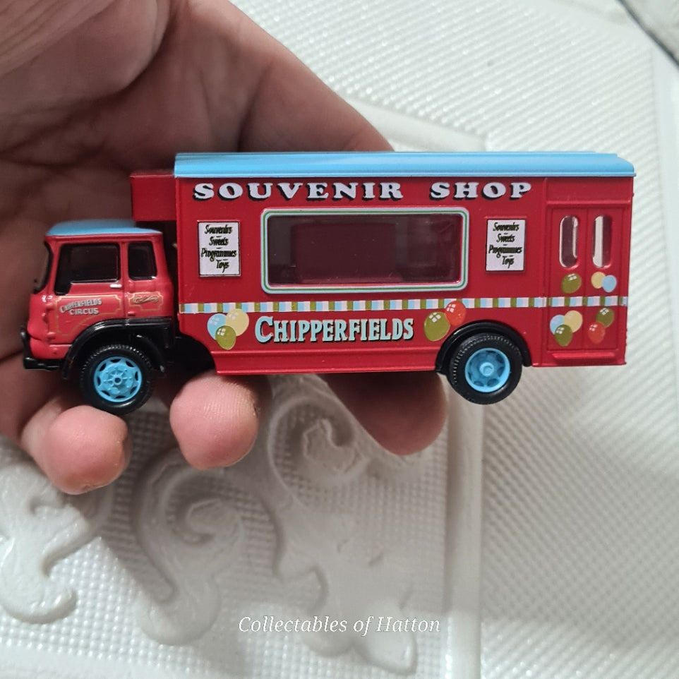 Oxford Diecast 1:76 Bedford TK Chipperfields Circus Mobile Shop CH020 loose excellent
